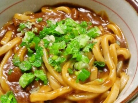 レトルトカレーで簡単♪旨いカレーうどん